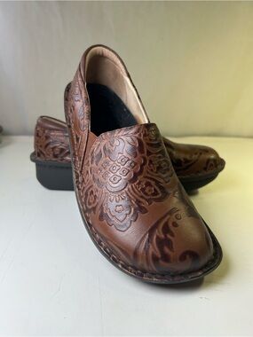 Alegria Debra Deb-574-X Yeehaw Brown Tooled Leather Embossed Clog Shoe EU-38